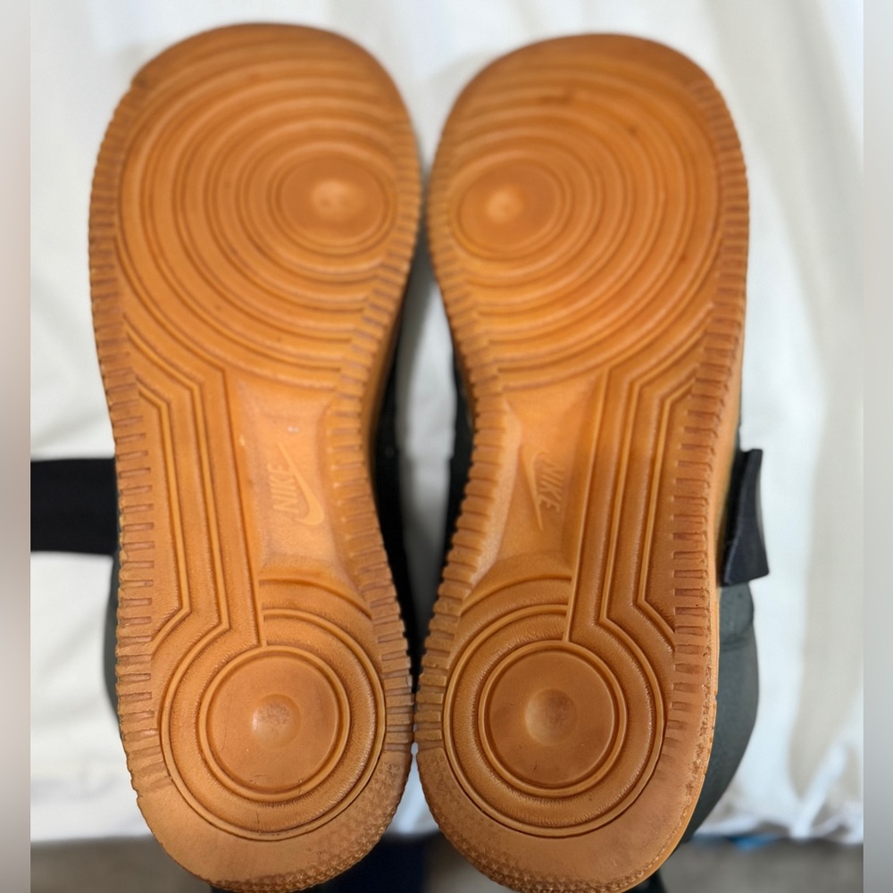 Nike Air Force One 2018 Men’s size 9.5 - Picture 4 of 6